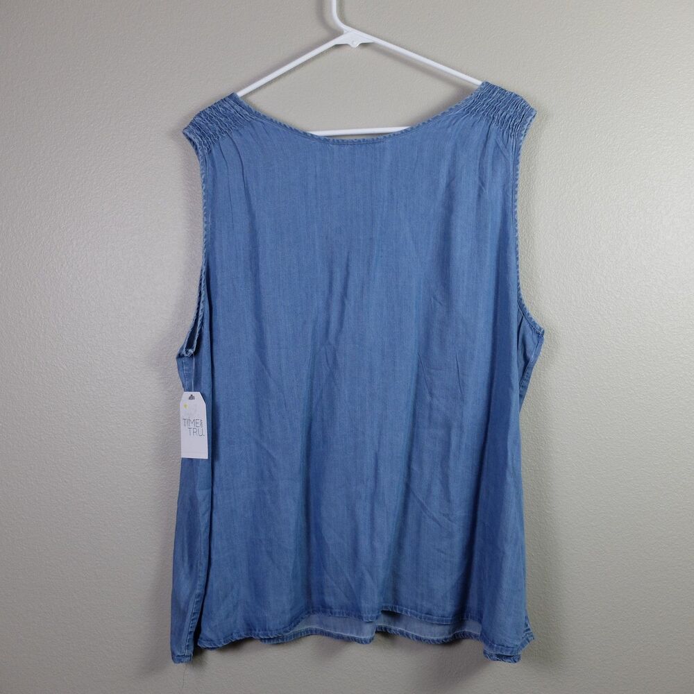 Time and Tru Blue Denim V-Neck Smocked Shoulder Tank Top Size XXL NWT - Picture 4 of 7